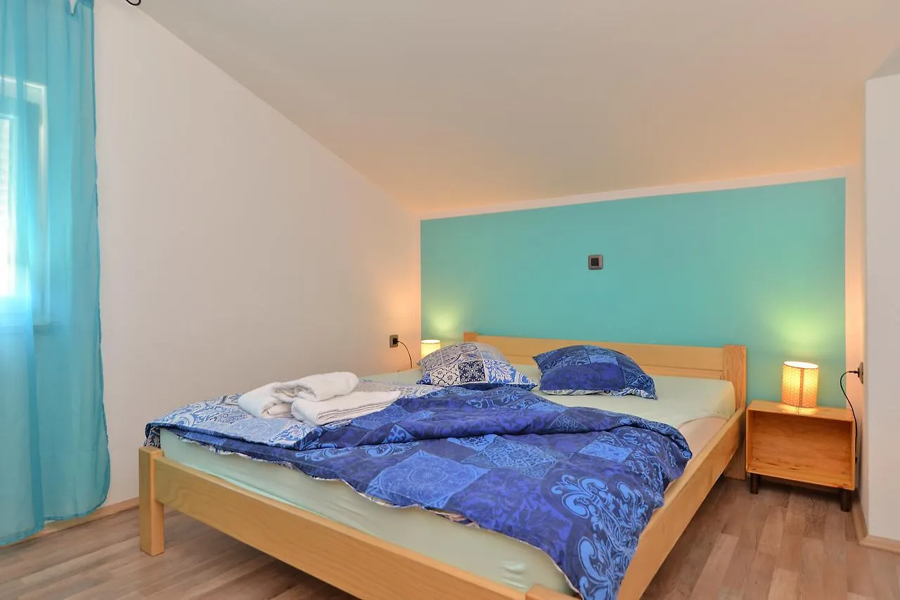 Apartments Dino 1355 Πούλα Κροατία